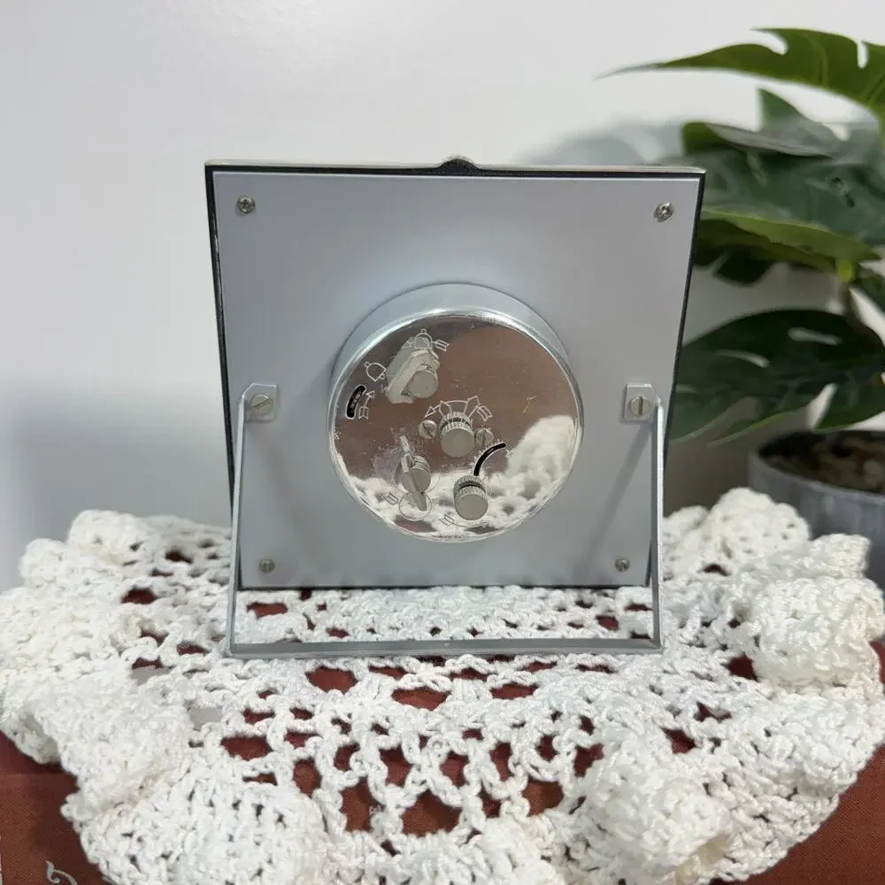Vintage Bulova Desk Mantel Shelf Clock Ornate Silver Tone Roman Numerals Quartz